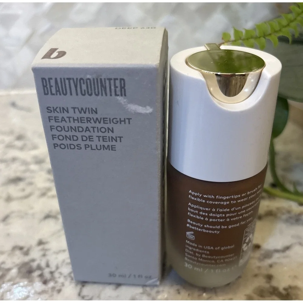 BNIB BEAUTYCOUNTER Skin‎ Twin Featherweight Foundation 1 fl oz Deep 630